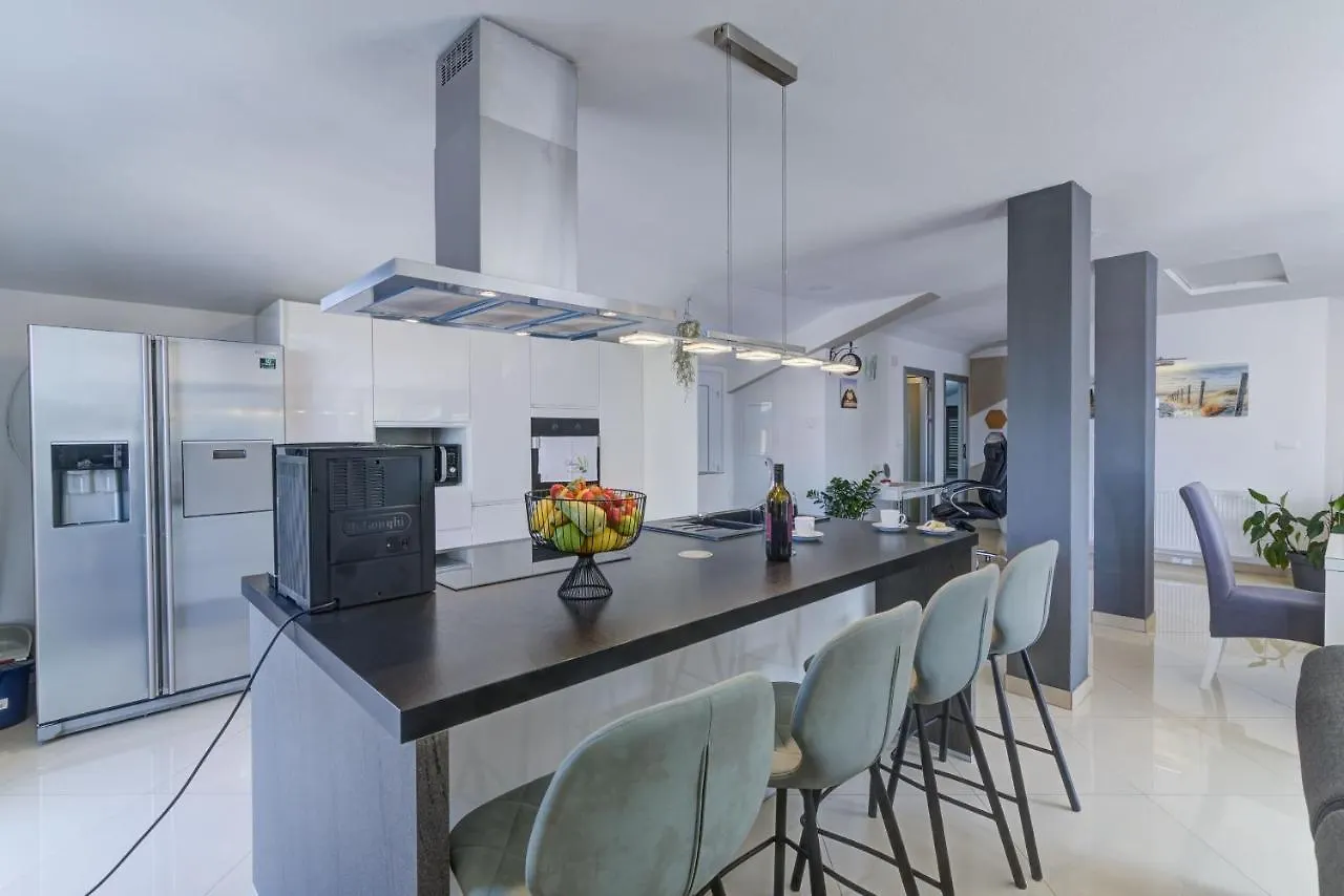 Apartment Cosic Green Klenovica Croatia